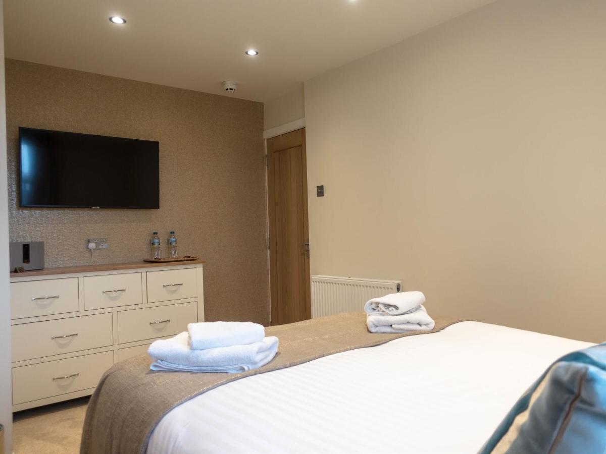 The Kings Cross Hotel Блэкпул Номер фото